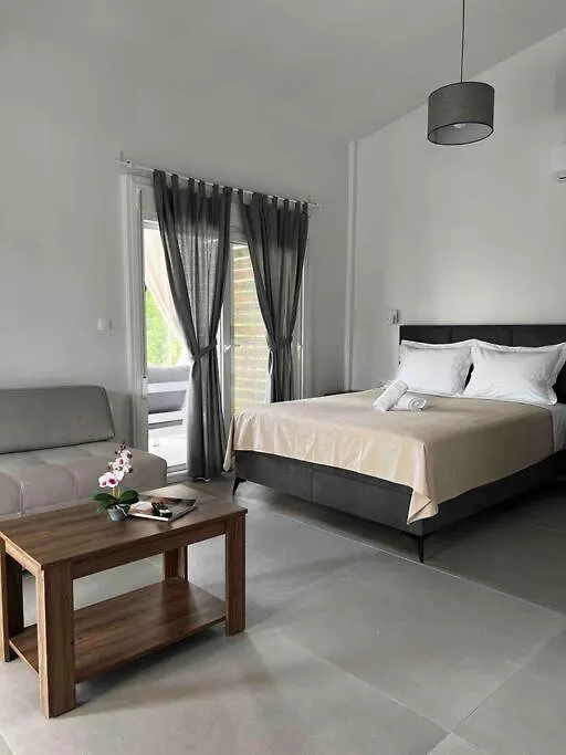 •Naiades Villas• Odysseus• Ladhario Holiday home